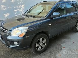 Grigio Usata 2009 Kia Sportage SUV | 2500 € (Buon prezzo)