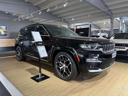 Diamond black Nuova 2025 Jeep Grand Cherokee Summit SUV | 87.300 € (Buon prezzo)