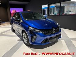 Blu metallizzato Nuova 2025 Renault Clio V Tre volumi | 15.990 € (Buon prezzo)
