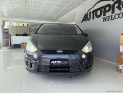 Grigio Usata 2008 Ford S-MAX Titanium Monovolume | 4300 € (Cara)