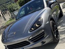Grigio Usata 2011 Porsche Cayenne SUV | 22.000 € (Cara)