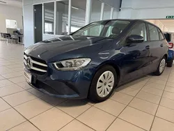 Blu Usata 2021 Mercedes B180 Executive Monovolume | 22.900 € (Super prezzo)