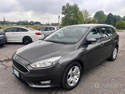Grigio Usata 2017 Ford Focus S Station wagon | 6900 € (Buon prezzo)