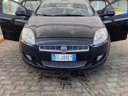 Usata 2011 Fiat Bravo Emotion Due volumi | 2900 € (Buon prezzo)