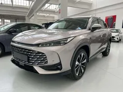 Argento Nuova 2025 MG HS Luxury SUV | 24.990 € (Ottimo prezzo)
