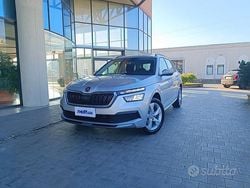 Grigio Usata 2022 Skoda Kamiq Ambition SUV | 15.490 € (Buon prezzo)