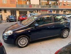 Blu Usata 2013 Fiat Punto Due volumi | 1999 € (Super prezzo)