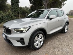 Grigio Usata 2022 Volvo XC40 Core SUV | 24.500 € (Super prezzo)