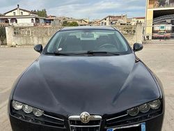 Nero Usata 2009 Alfa Romeo 159 Tre volumi | 3900 €