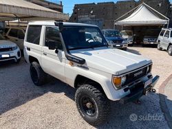 Bianco Usata 1990 Toyota Land Cruiser SUV | 9900 €