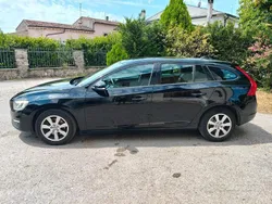 Musta Käytetty 2013 Volvo V60 Business Edition Farmari | 5950 € (Perustarjous)