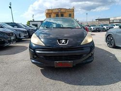 Nero Usata 2007 Peugeot 207 Tre volumi | 2900 € (Molto cara)