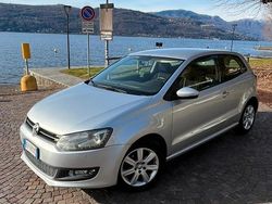 Usata 2011 VW Polo Highline Tre volumi | 4800 € (Ottimo prezzo)