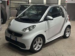 Bianco Usata 2013 Smart ForTwo Coupé Pulse Due volumi | 6500 € (Buon prezzo)
