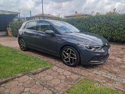 Grigio Usata 2020 VW Golf VIII Tre volumi | 25.500 € (Molto cara)