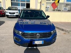 Blu Usata 2019 VW T-Roc SUV | 19.800 € (Buon prezzo)