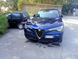 Blu Usata 2019 Alfa Romeo Stelvio SUV | 21.000 € (Buon prezzo)