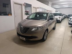 Giallo Usata 2012 Lancia Ypsilon Gold Due volumi | 7490 € (Cara)