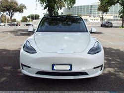 Bianco Usata 2023 Tesla Model Y SUV | 33.950 € (Buon prezzo)