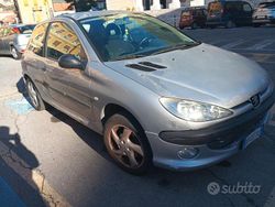 Grigio Usata 2000 Peugeot 206 Due volumi | 200 €