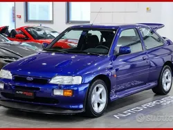 Blu imperiale Usata 1994 Ford Escort RS Due volumi | 120.000 €