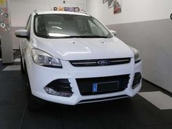 Bianco pastello Usata 2015 Ford Kuga Titanium SUV | 9900 € (Buon prezzo)