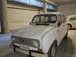 Bianco Usata 1990 Renault R4 Tre volumi | 6000 €