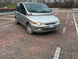 Grigio Usata 2004 Fiat Multipla Monovolume | 1950 € (Buon prezzo)