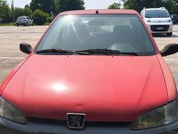 Rosso Usata 1997 Peugeot 106 Due volumi | 1111 € (Super prezzo)