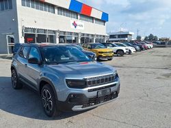 Grigio Usata 2024 Jeep Avenger Summit SUV | 26.100 € (Cara)
