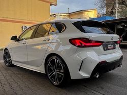 Bianco Usata 2020 BMW 118 M Sport Due volumi | 22.700 € (Molto cara)