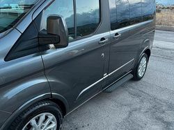 Usata 2019 Ford Tourneo Custom Furgone | 26.300 € (Ottimo prezzo)