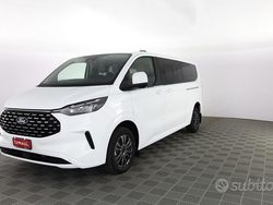 Bianco frozen Usata 2025 Ford Tourneo Custom S Furgone | 46.900 € (Cara)