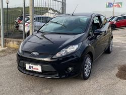 Nero Usata 2010 Ford Fiesta Due volumi | 5200 € (Cara)