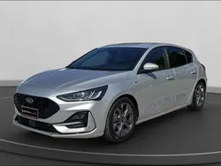 Grigio chiaro Usata 2024 Ford Focus ST-Line Tre volumi | 22.500 € (Buon prezzo)