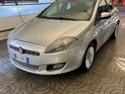 Argento Usata 2011 Fiat Bravo Dynamic Due volumi | 3500 € (Buon prezzo)