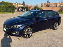 Blu/azzurro Usata 2018 Fiat Tipo Lounge Station wagon | 13.000 € (Buon prezzo)