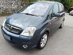 Usata 2007 Opel Meriva Monovolume | 2000 € (Buon prezzo)