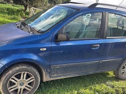 Usata 2005 Fiat Panda Due volumi | 2500 € (Buon prezzo)