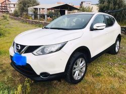 Bianco Usata 2015 Nissan Qashqai Tekna SUV | 10.990 € (Buon prezzo)