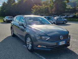Grigio Usata 2017 VW Passat Comfortline Station wagon | 9900 € (Buon prezzo)