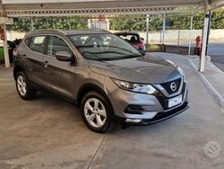 Grigio Usata 2019 Nissan Qashqai Tekna SUV | 14.500 € (Buon prezzo)
