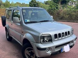 Grigio Usata 2004 Suzuki Jimny SUV | 10.000 € (Buon prezzo)
