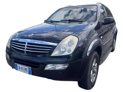 Nero Usata 2004 Ssangyong (KGM) Rexton SUV | 2950 € (Cara)