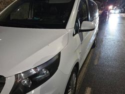 Bianco Usata 2020 Mercedes Vito Station wagon | 17.500 €