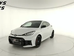 Bianco perlato platino Nuova 2024 Toyota Yaris | 56.900 € (Buon prezzo)