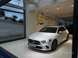 Bianco Usata 2021 Mercedes A180 Tre volumi | 27.500 € (Buon prezzo)