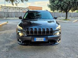 Grigio Usata 2016 Jeep Cherokee Night Eagle SUV | 13.990 € (Buon prezzo)