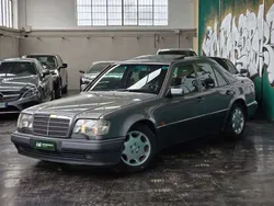 Grigio Usata 1992 Mercedes E500 Tre volumi | 39.999 €