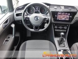Argento Usata 2021 VW Touran Comfortline Monovolume | 32.000 € (Molto cara)
